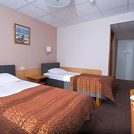 Отель Spa 4*